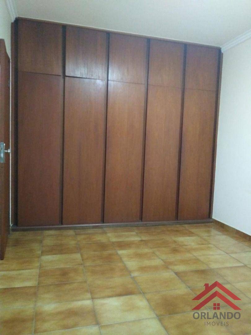 Apartamento à venda com 4 quartos, 203m² - Foto 10