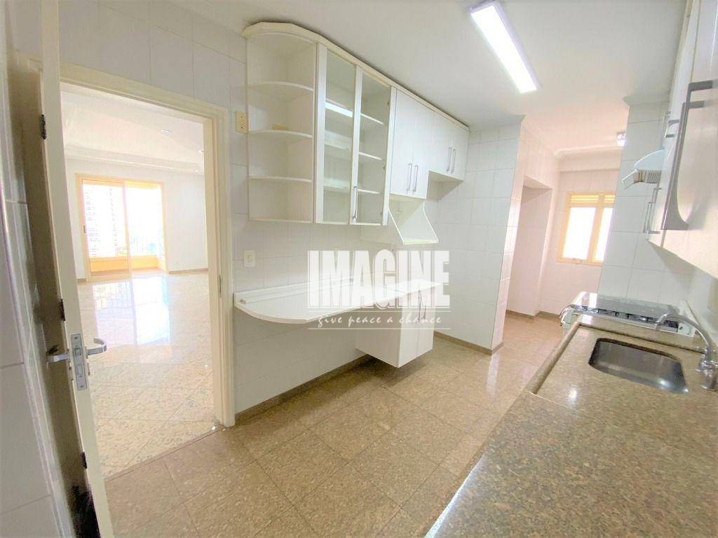 Apartamento à venda com 3 quartos, 92m² - Foto 11