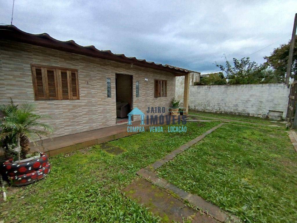 Casa à venda com 3 quartos, 300M2 - Foto 1