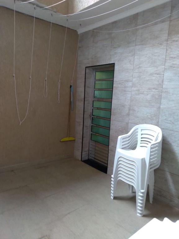 Sobrado à venda com 2 quartos, 70m² - Foto 30