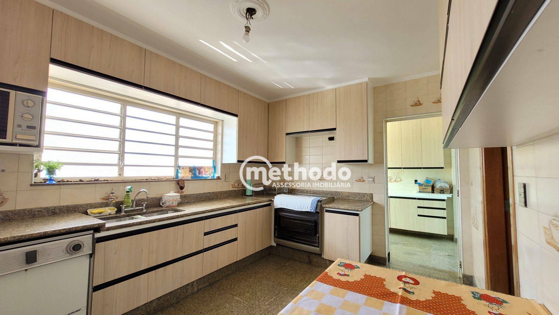 Casa à venda com 4 quartos, 500m² - Foto 10