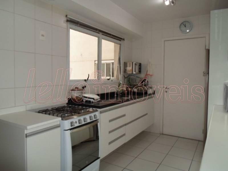 Apartamento à venda com 3 quartos, 184m² - Foto 12