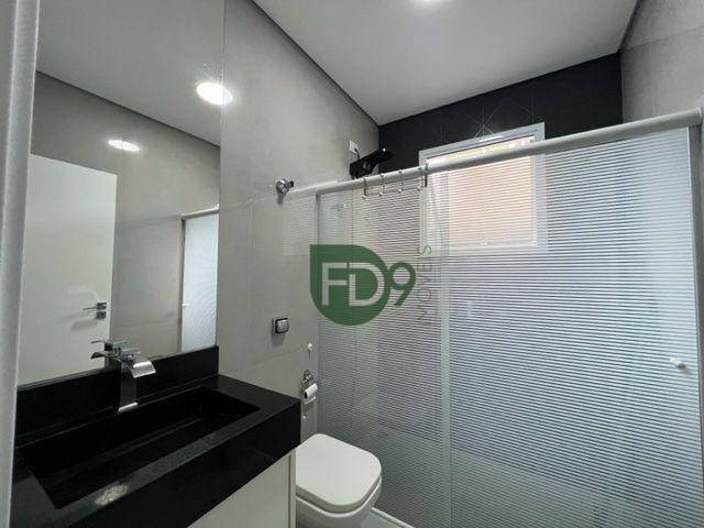 Casa de Condomínio à venda com 3 quartos, 215m² - Foto 26