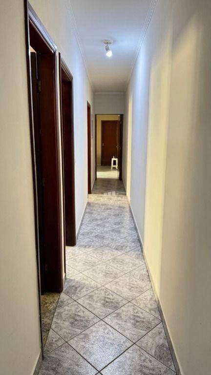 Casa à venda com 3 quartos, 155m² - Foto 11