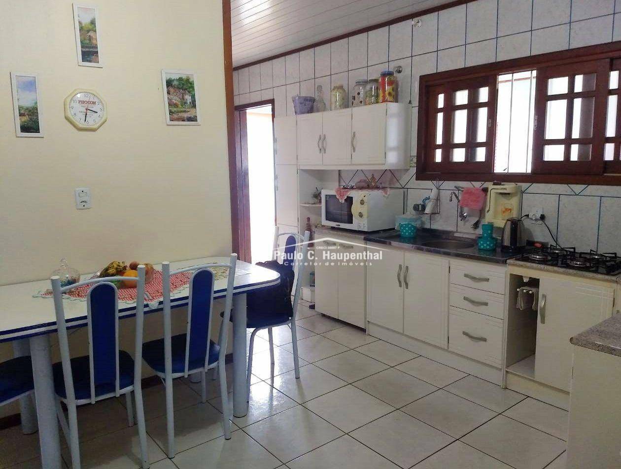 Casa à venda com 4 quartos, 212m² - Foto 5