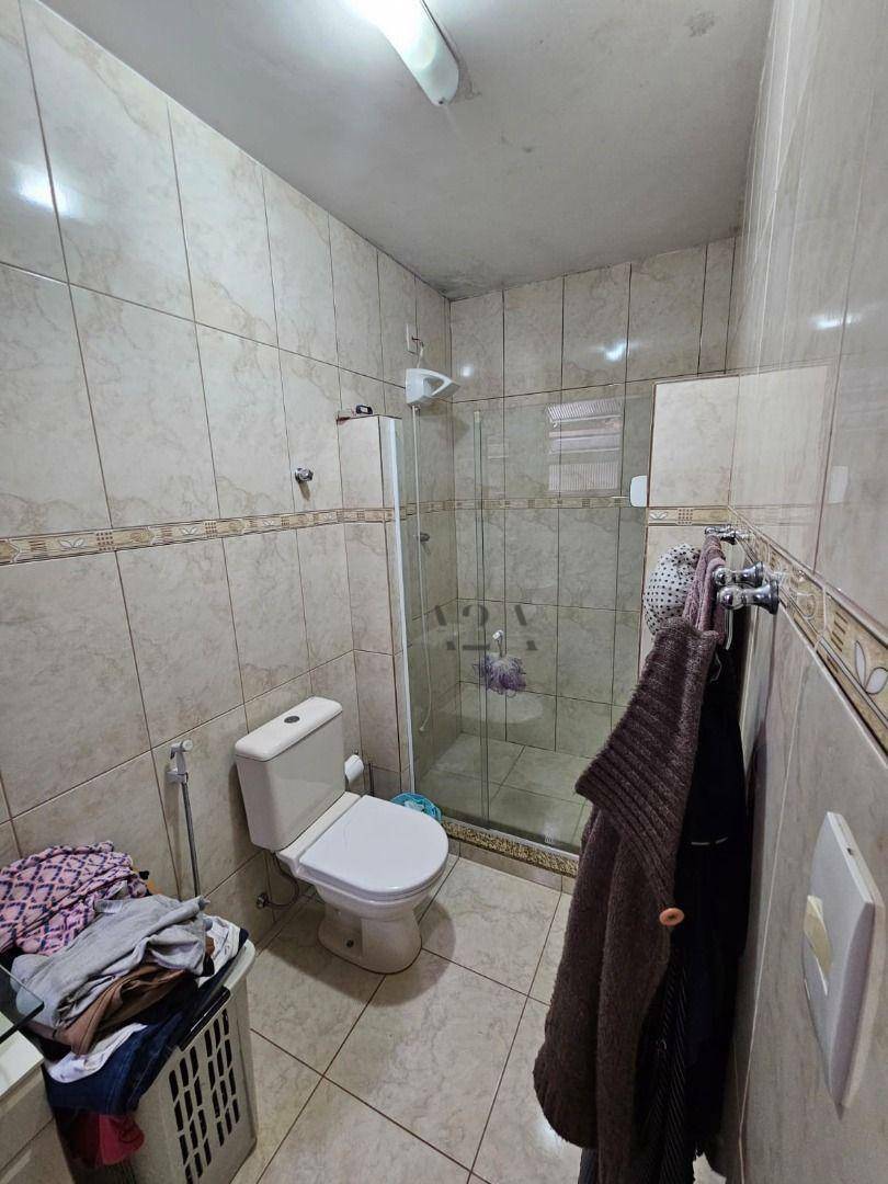 Casa à venda com 4 quartos, 280m² - Foto 22