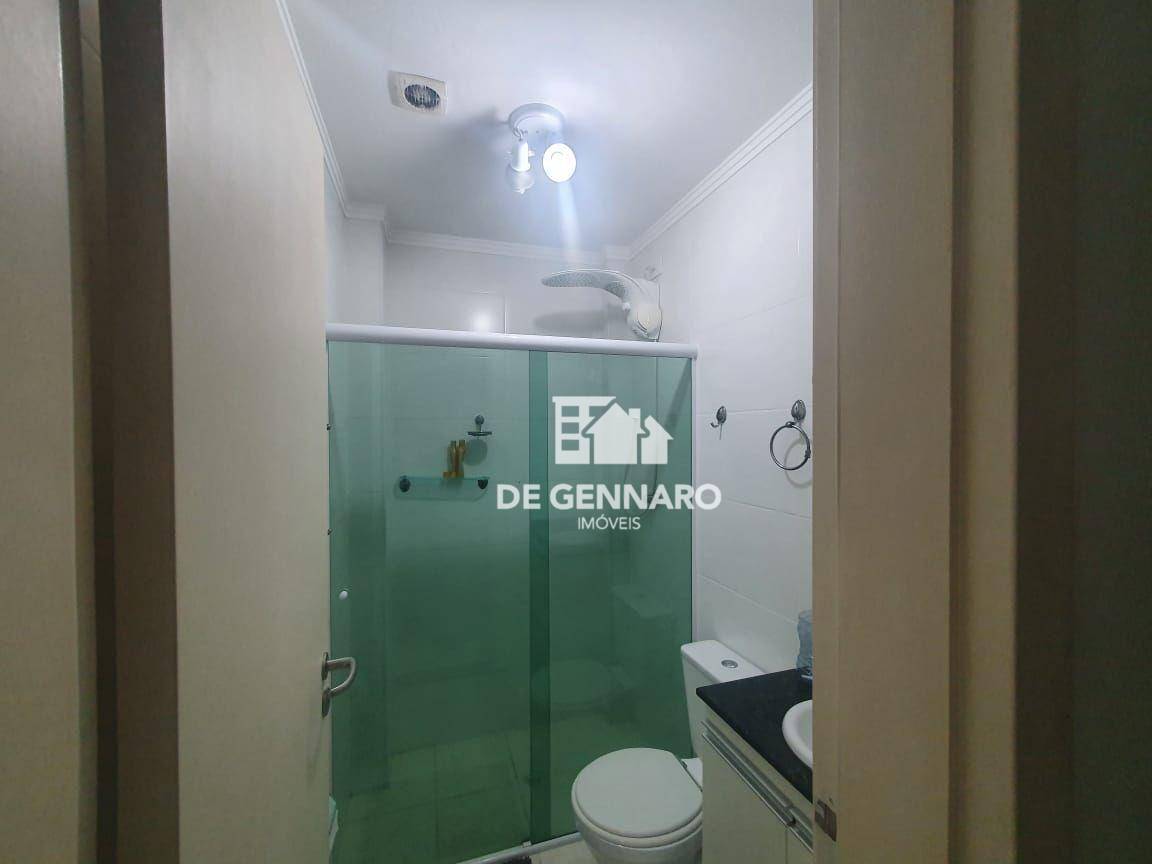 Apartamento à venda com 2 quartos, 70m² - Foto 13