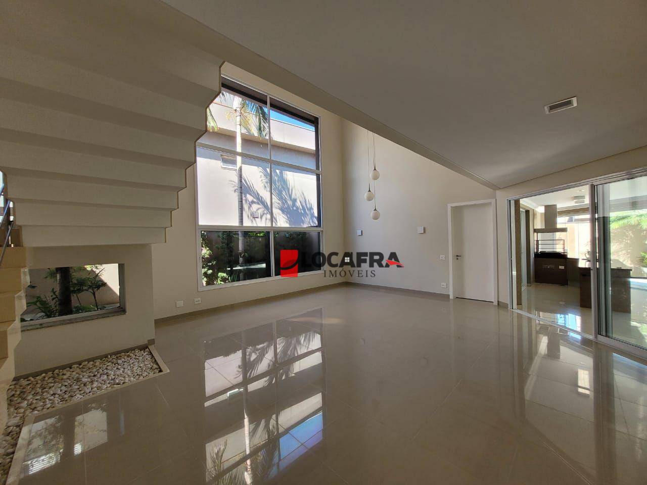 Casa à venda com 5 quartos, 375m² - Foto 5