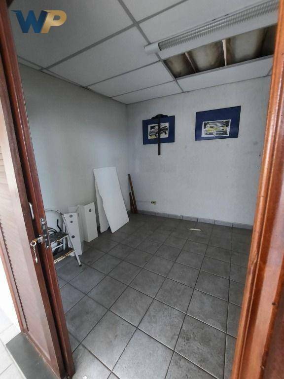 Casa à venda com 5 quartos, 180m² - Foto 13