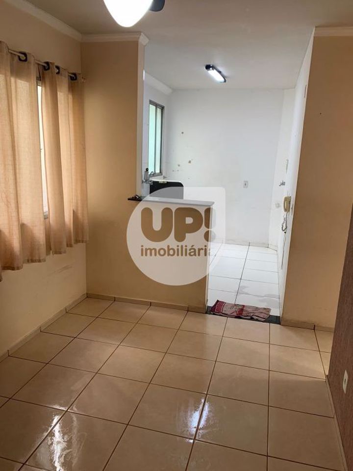 Apartamento à venda com 2 quartos, 46m² - Foto 2