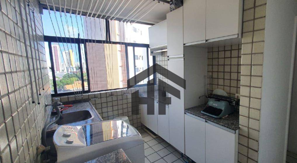 Apartamento à venda com 4 quartos, 220m² - Foto 15