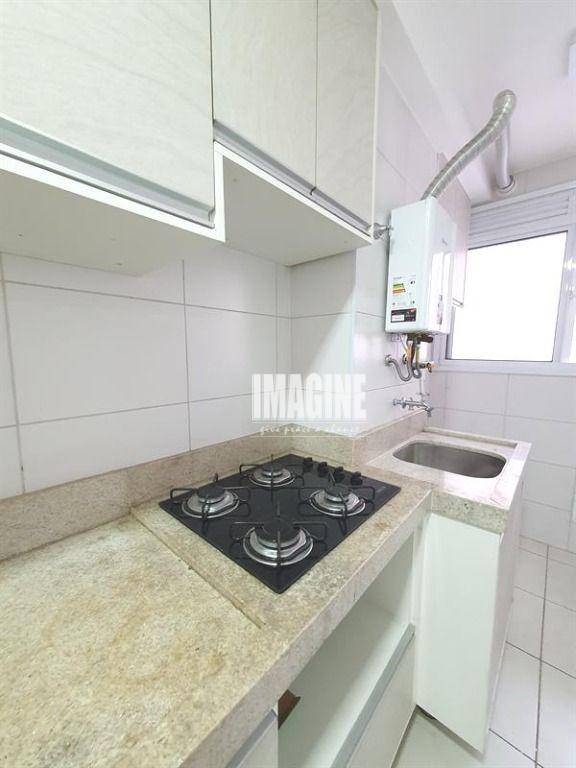 Apartamento à venda com 2 quartos, 60m² - Foto 6