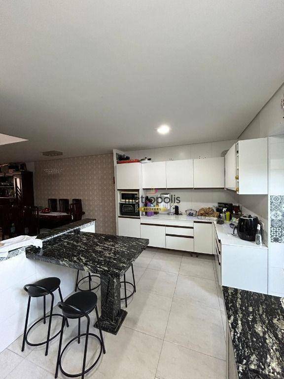 Sobrado à venda com 3 quartos, 196m² - Foto 6