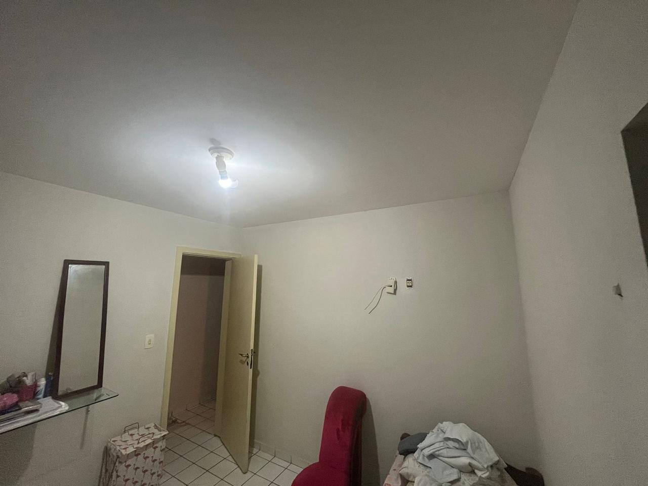 Apartamento à venda com 2 quartos, 58m² - Foto 4