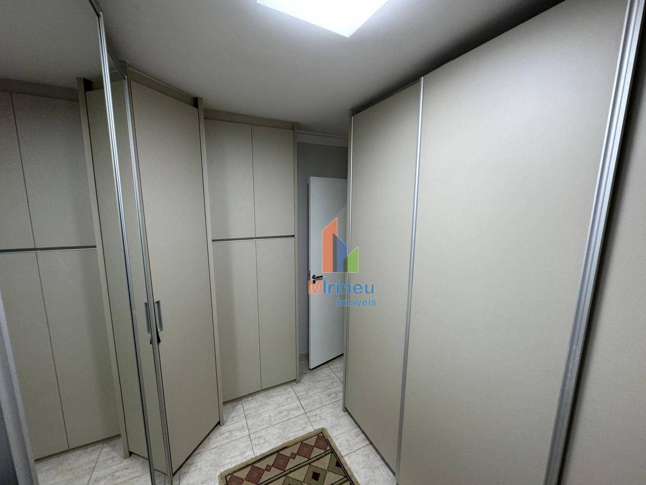 Apartamento à venda com 3 quartos, 79m² - Foto 8