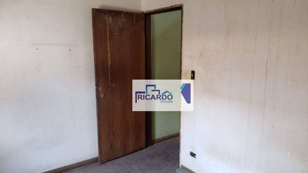 Sobrado à venda com 2 quartos, 140m² - Foto 9