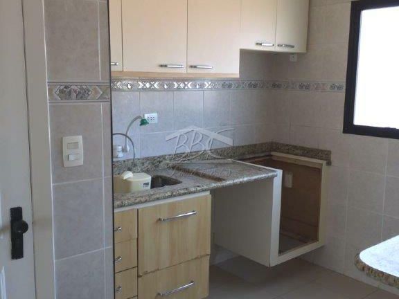 Apartamento à venda com 3 quartos, 98m² - Foto 5