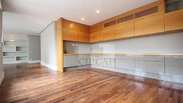 Apartamento à venda com 3 quartos, 349m² - Foto 14