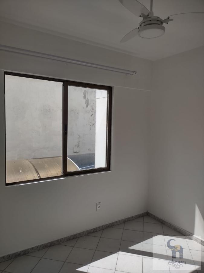 Apartamento à venda com 2 quartos, 64m² - Foto 9