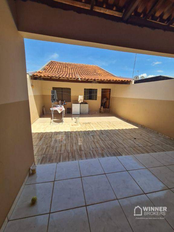 Casa à venda com 2 quartos, 96m² - Foto 9