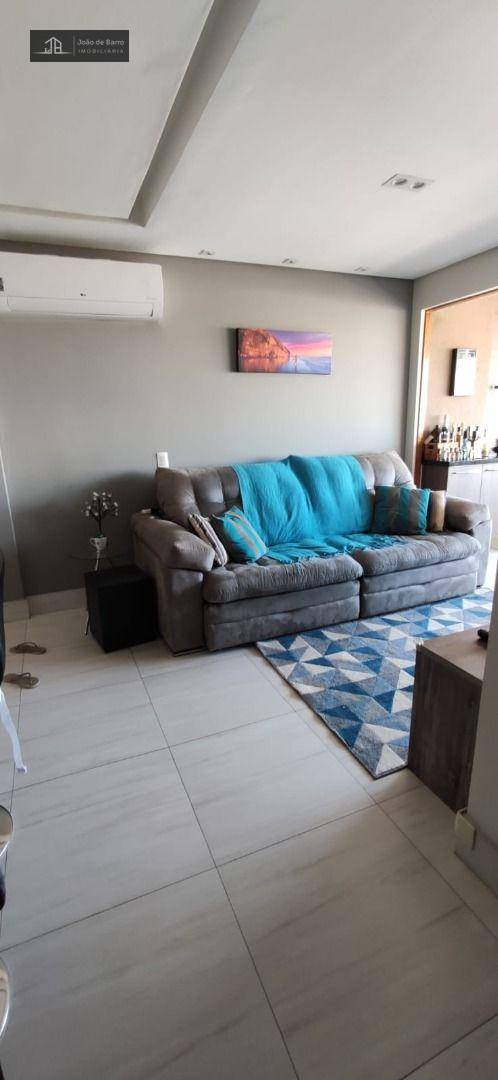 Apartamento à venda com 2 quartos, 65m² - Foto 3