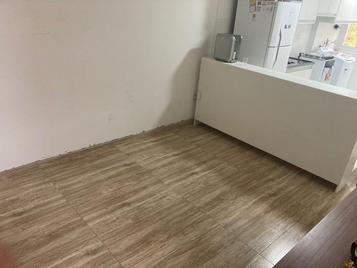 Apartamento à venda com 2 quartos, 48m² - Foto 3