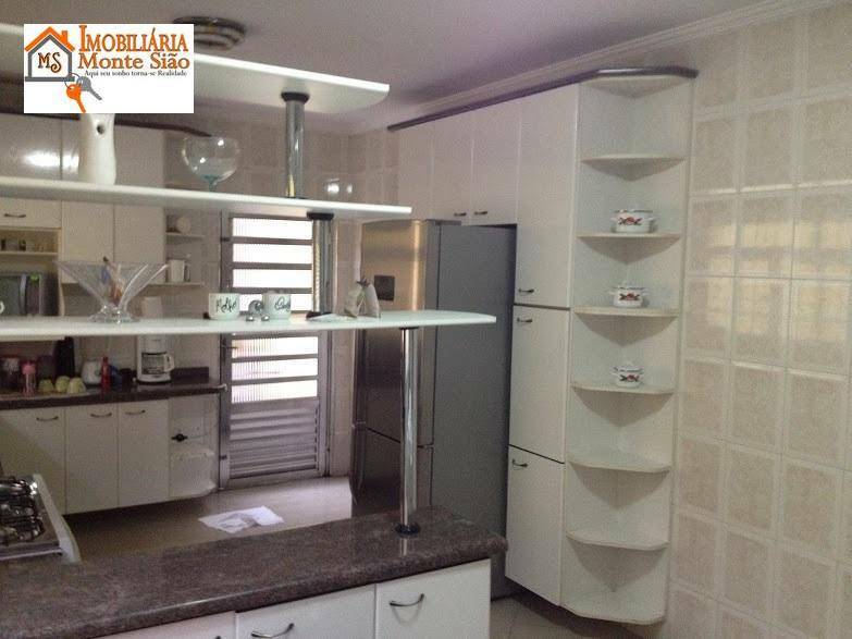 Sobrado à venda com 3 quartos, 180m² - Foto 7