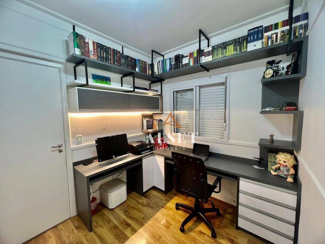 Apartamento à venda com 3 quartos, 123m² - Foto 14