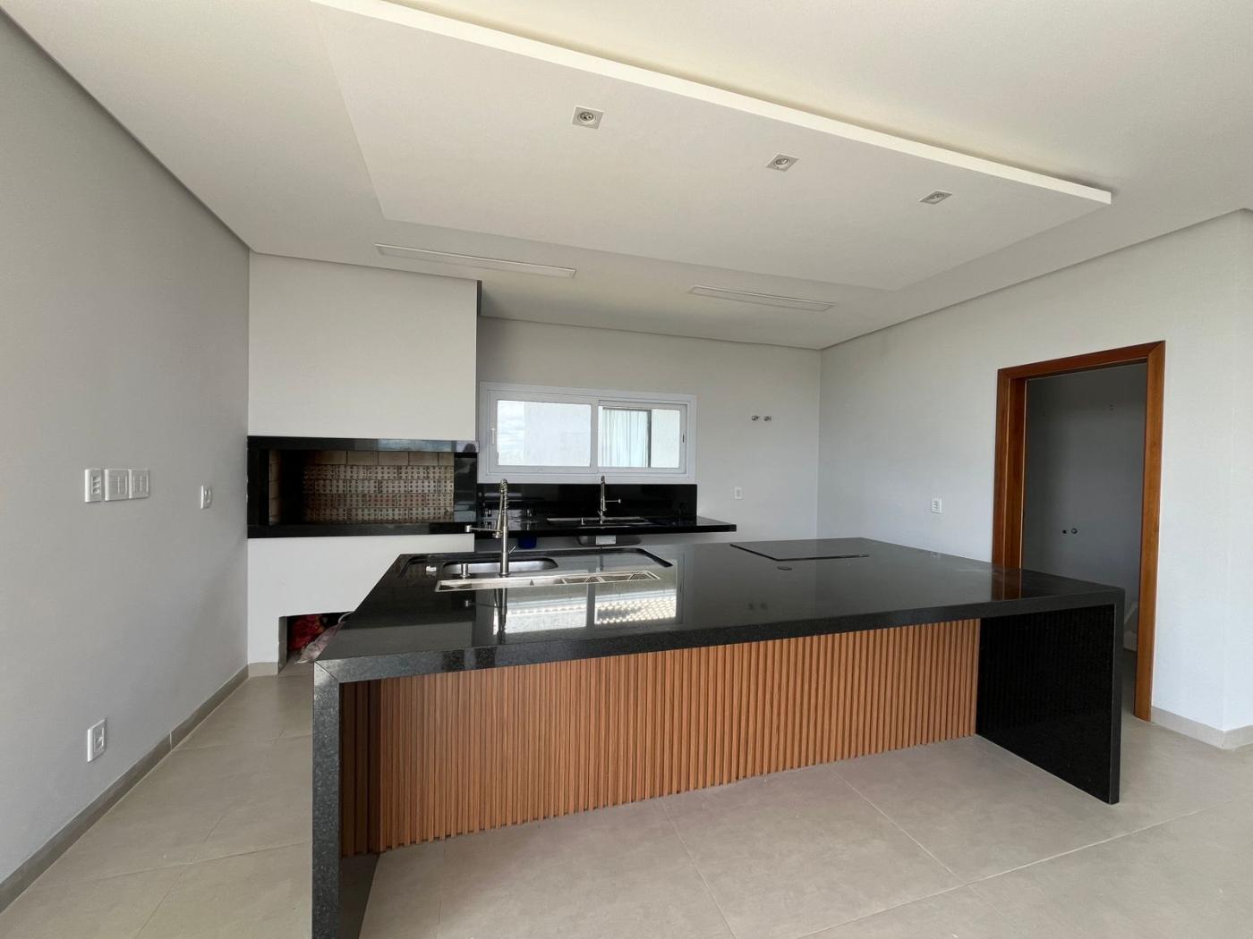 Casa à venda com 3 quartos, 130m² - Foto 12