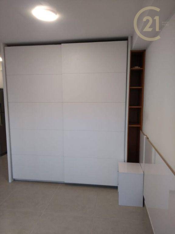 Apartamento à venda com 1 quarto, 35m² - Foto 2