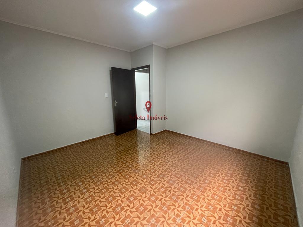 Casa à venda com 3 quartos, 182m² - Foto 8