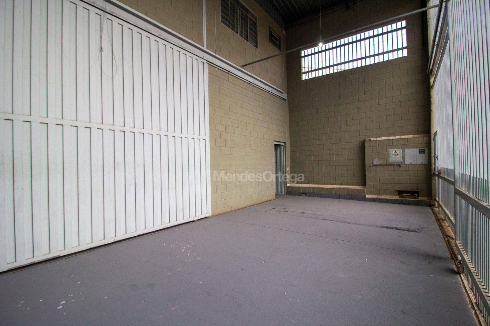 Depósito-Galpão-Armazém para alugar, 398m² - Foto 4