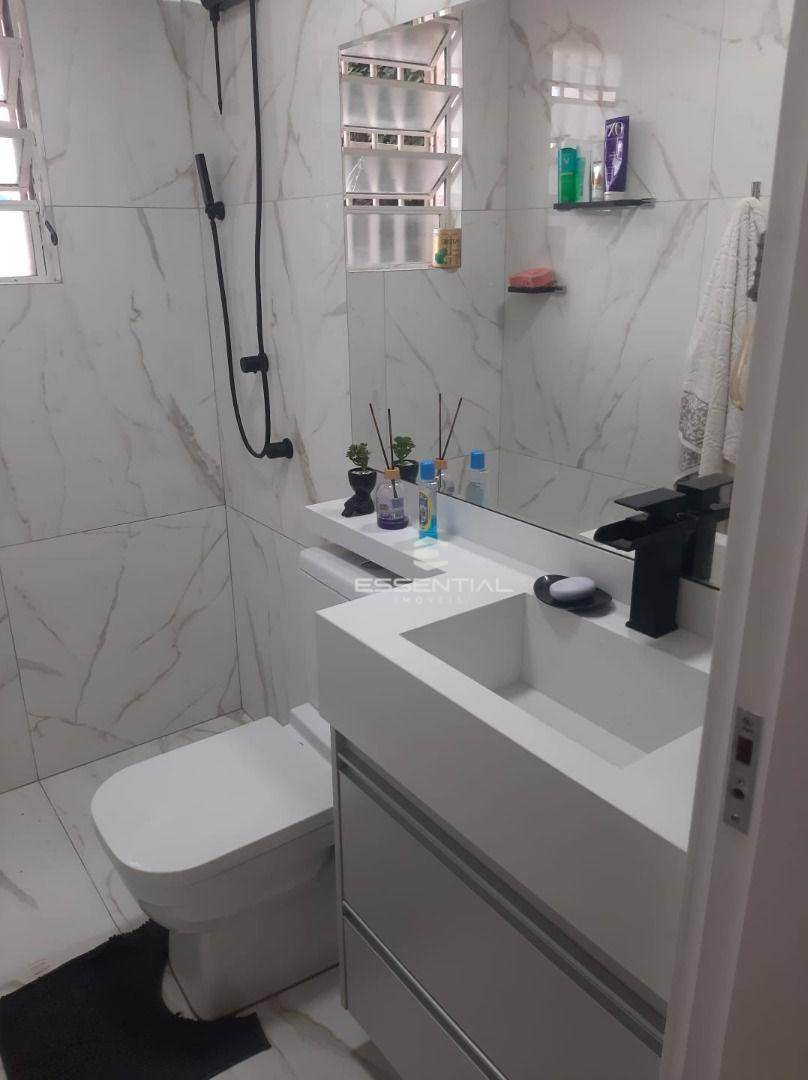 Apartamento para alugar com 2 quartos, 50m² - Foto 11