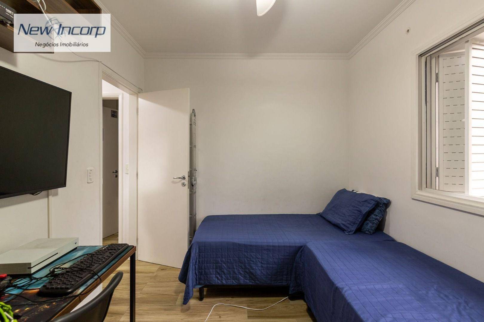 Apartamento à venda com 3 quartos, 180m² - Foto 35