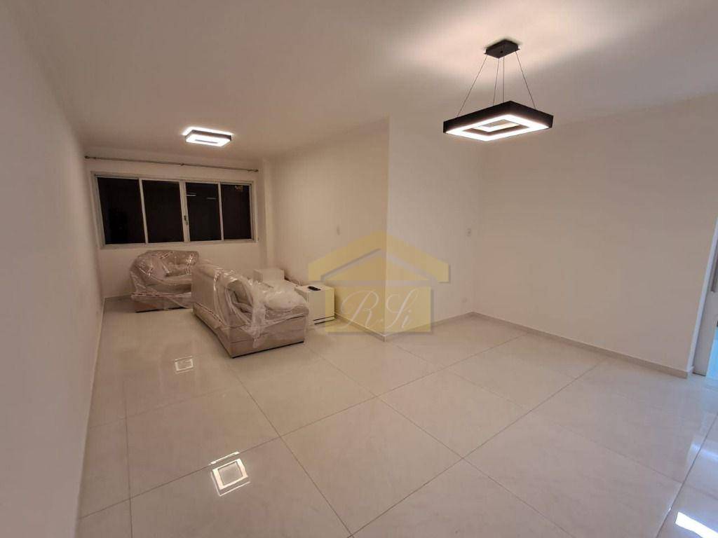 Apartamento à venda com 3 quartos, 124m² - Foto 3