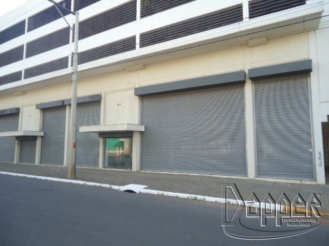 Loja-Salão para alugar, 411m² - Foto 1