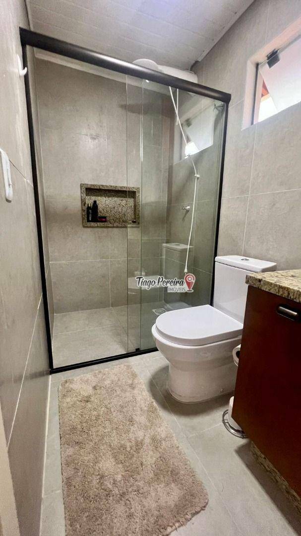 Casa à venda com 4 quartos, 214m² - Foto 16