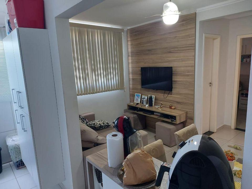 Apartamento à venda com 2 quartos, 47m² - Foto 3