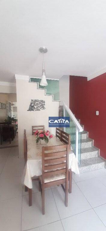 Sobrado à venda com 2 quartos, 55m² - Foto 1