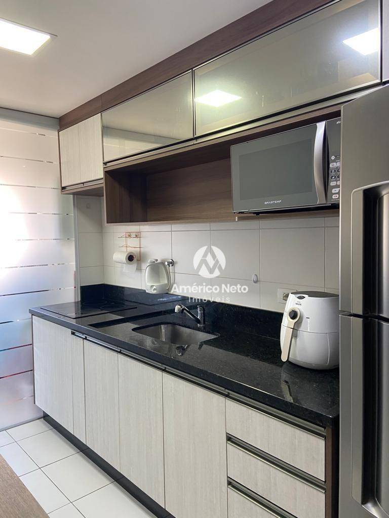 Apartamento à venda com 2 quartos, 67m² - Foto 11