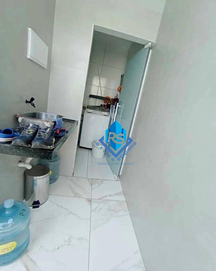 Sobrado à venda com 3 quartos, 250m² - Foto 17