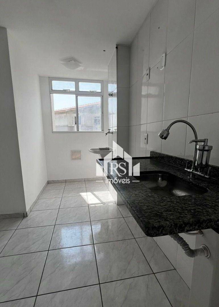 Apartamento à venda com 2 quartos, 48m² - Foto 9