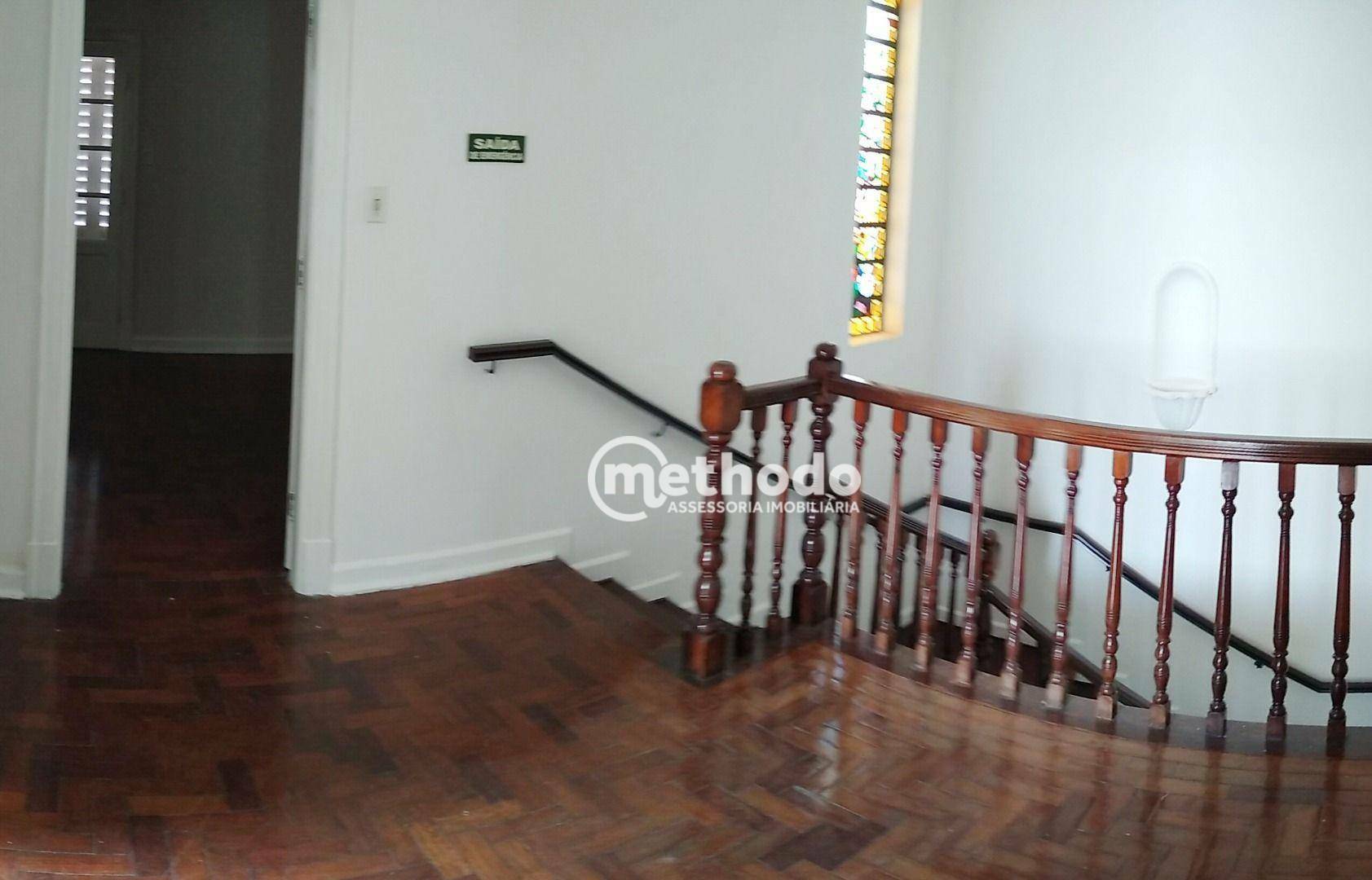 Casa à venda com 3 quartos, 337m² - Foto 13