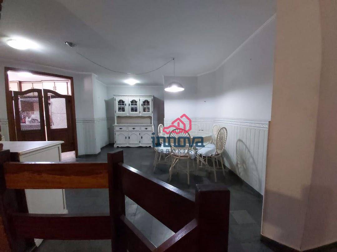 Sobrado à venda com 4 quartos, 240m² - Foto 32