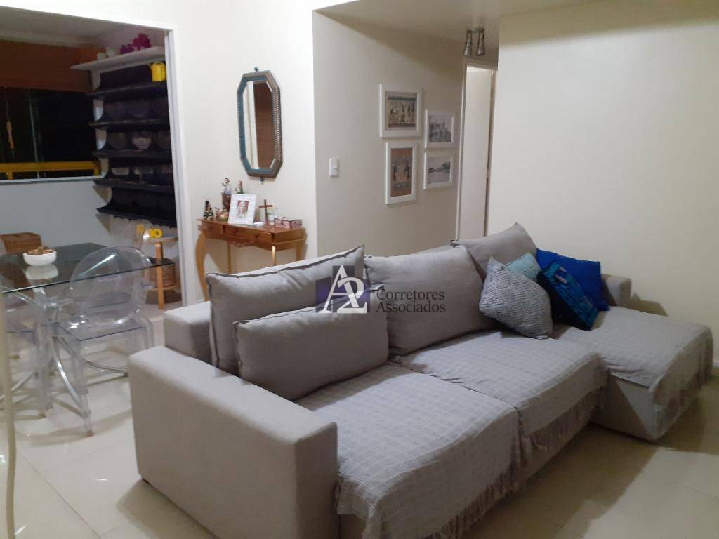 Apartamento à venda com 2 quartos, 68m² - Foto 3