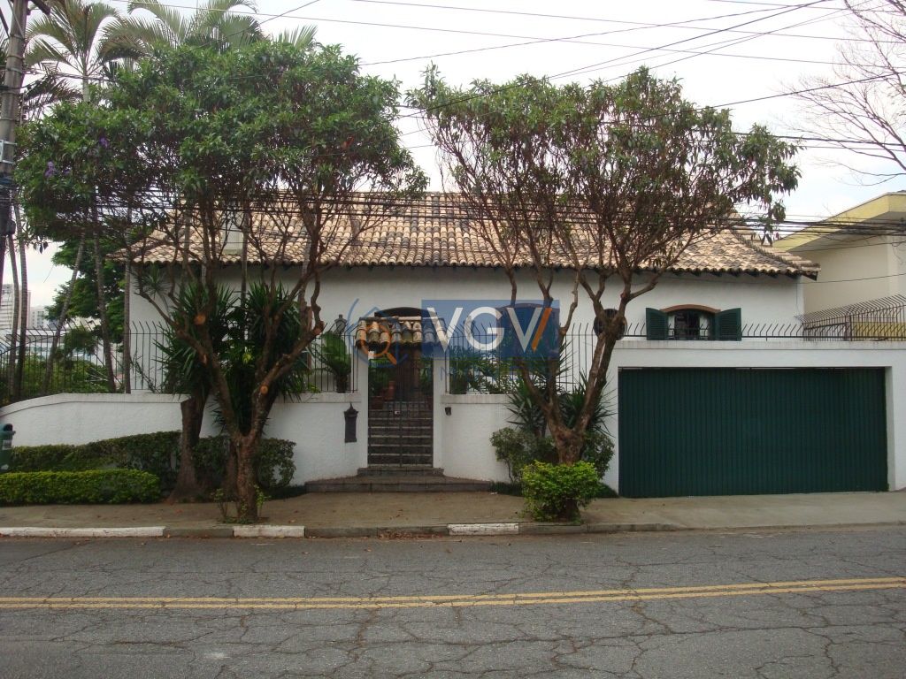 Casa à venda e aluguel com 5 quartos, 400m² - Foto 13