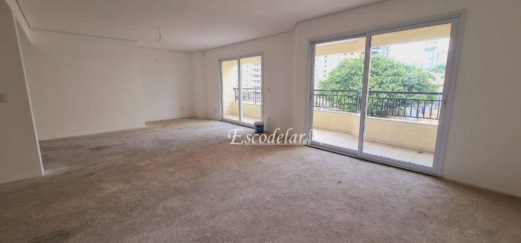 Apartamento à venda com 4 quartos, 205m² - Foto 1