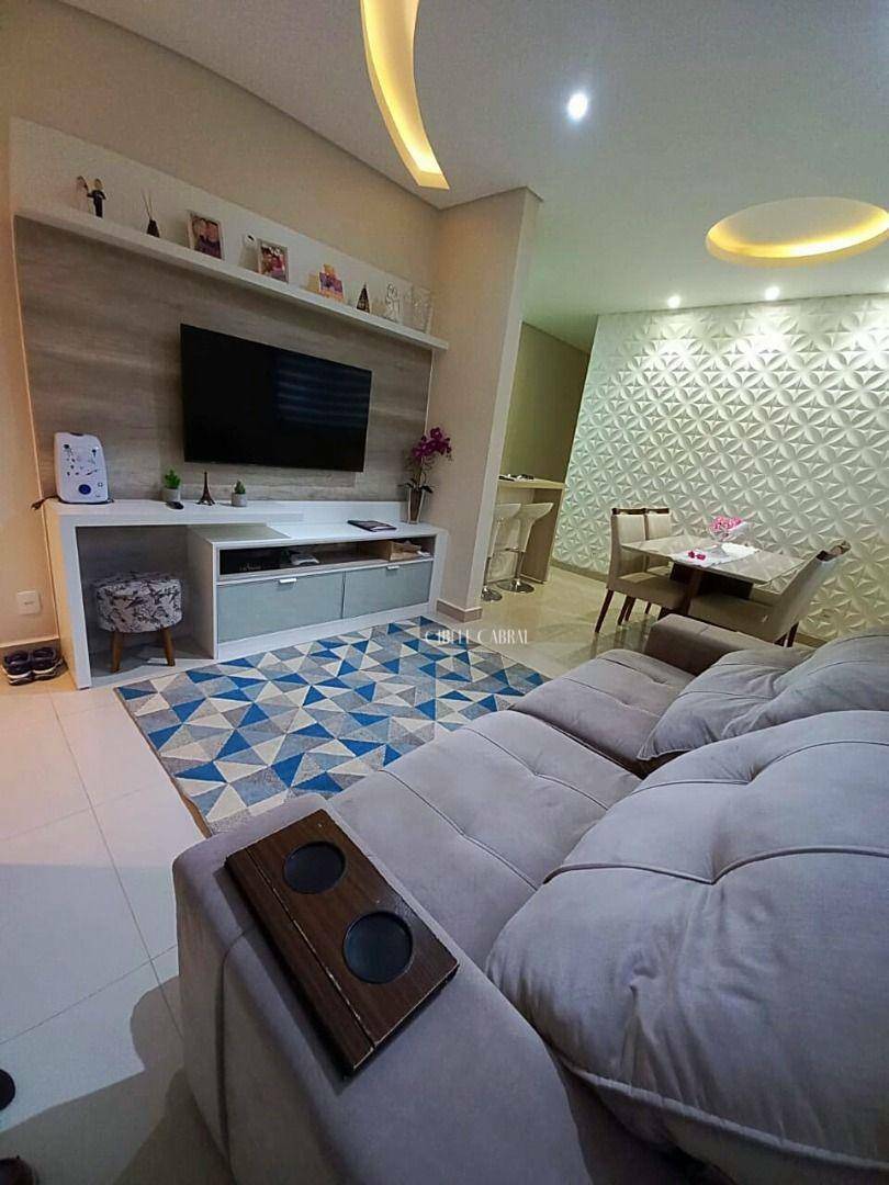 Apartamento à venda com 2 quartos, 72m² - Foto 2