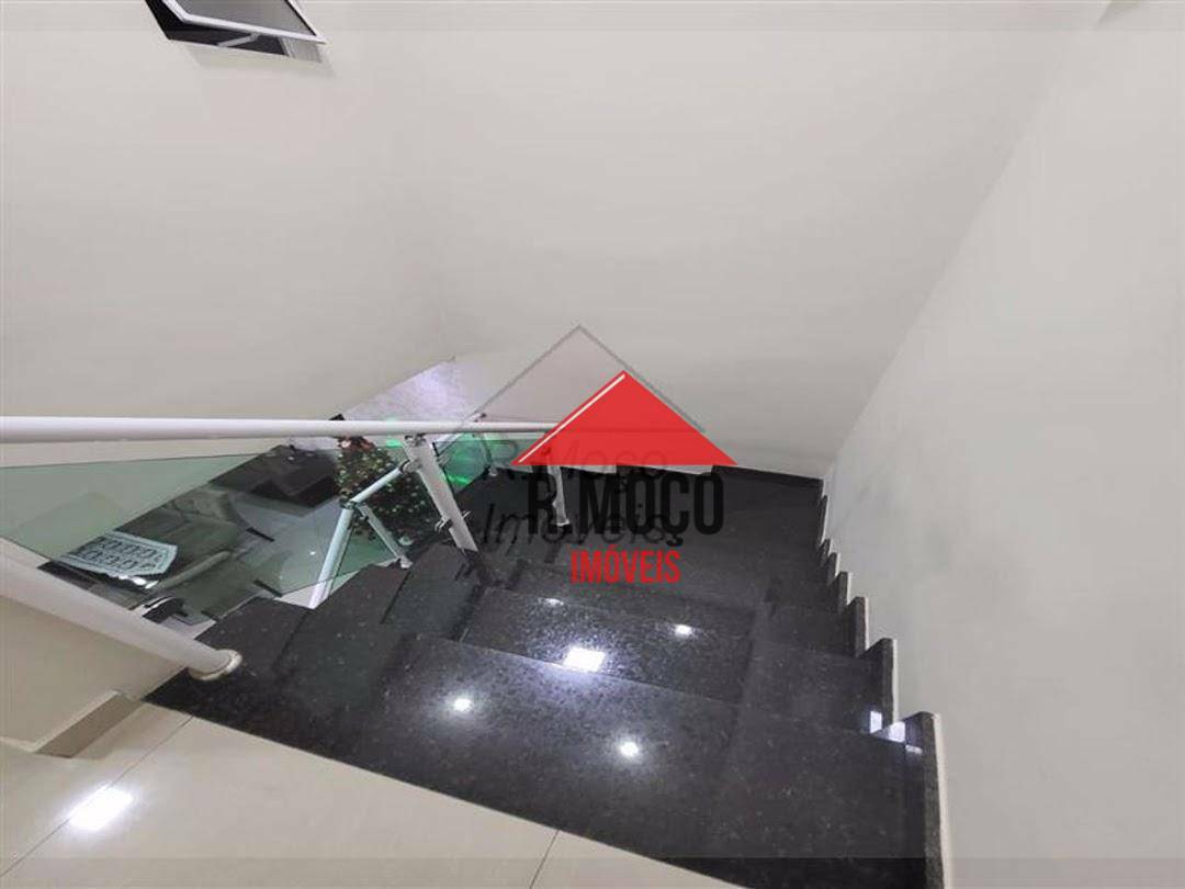 Sobrado à venda com 3 quartos, 225m² - Foto 33