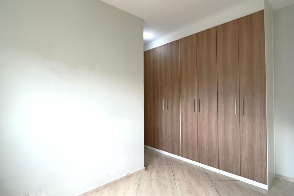 Apartamento à venda com 2 quartos, 70m² - Foto 6